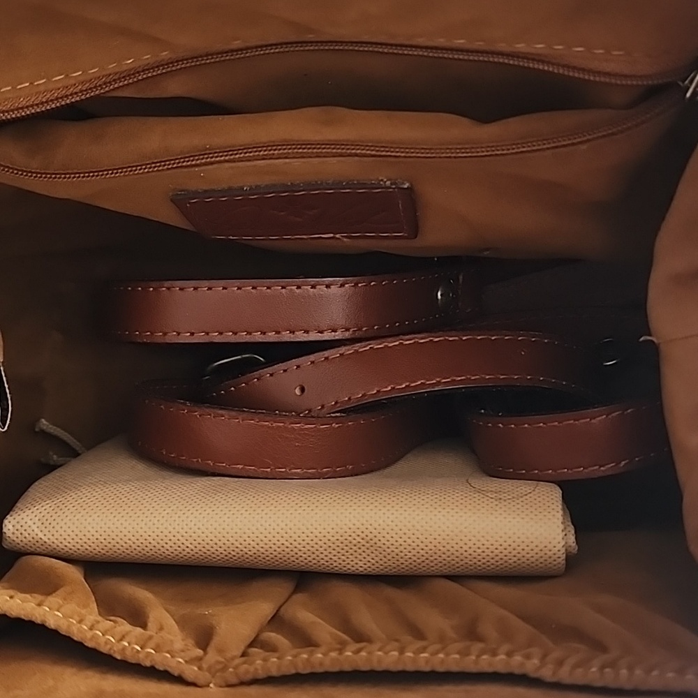 Patricia Nash Tooled Leather Satchel in Warm Brown with Gold Hardware. Dustbag. - Picture 4 of 7